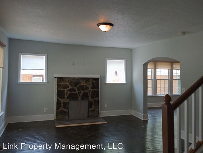Building Photo - 5 br, 2 bath House - 1207 N Chamberlain Ave