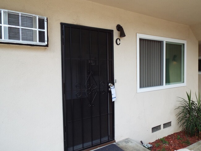 Entrance - 7918 Painter Ave