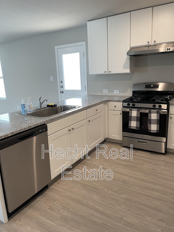 Building Photo - 3306 Carducci Dr