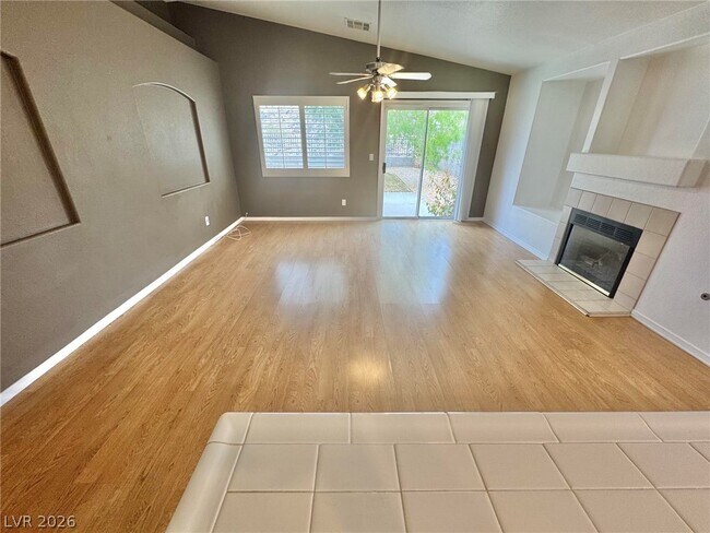 Building Photo - 1396 Dragon Rock Dr