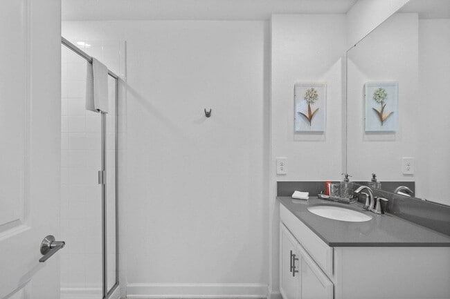 Building Photo - 1140 Kingsbarn St