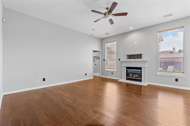 Building Photo - 1432 Hudspeth Dr