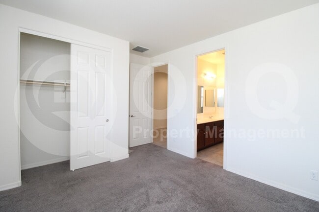 Building Photo - 16090 W Shaw Butte Dr