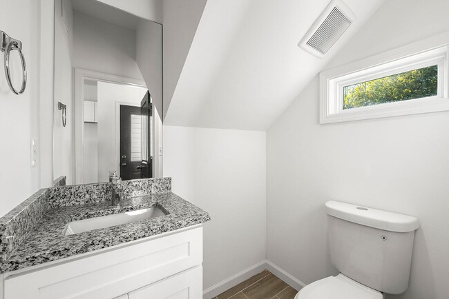 Building Photo - 62 Meldon Ave SE