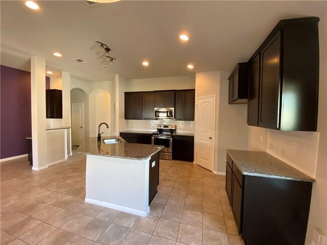 Building Photo - 816 Sleeping Bear Dunes Dr