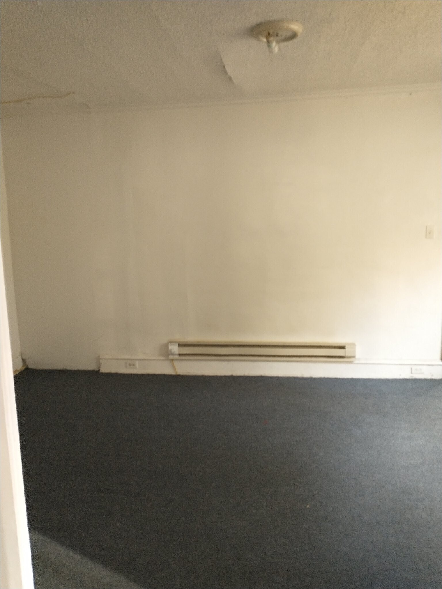 Building Photo - 5211 N Marvine St
