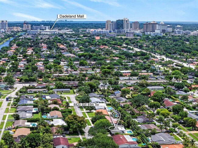 Building Photo - 8820 SW 85th Terrace