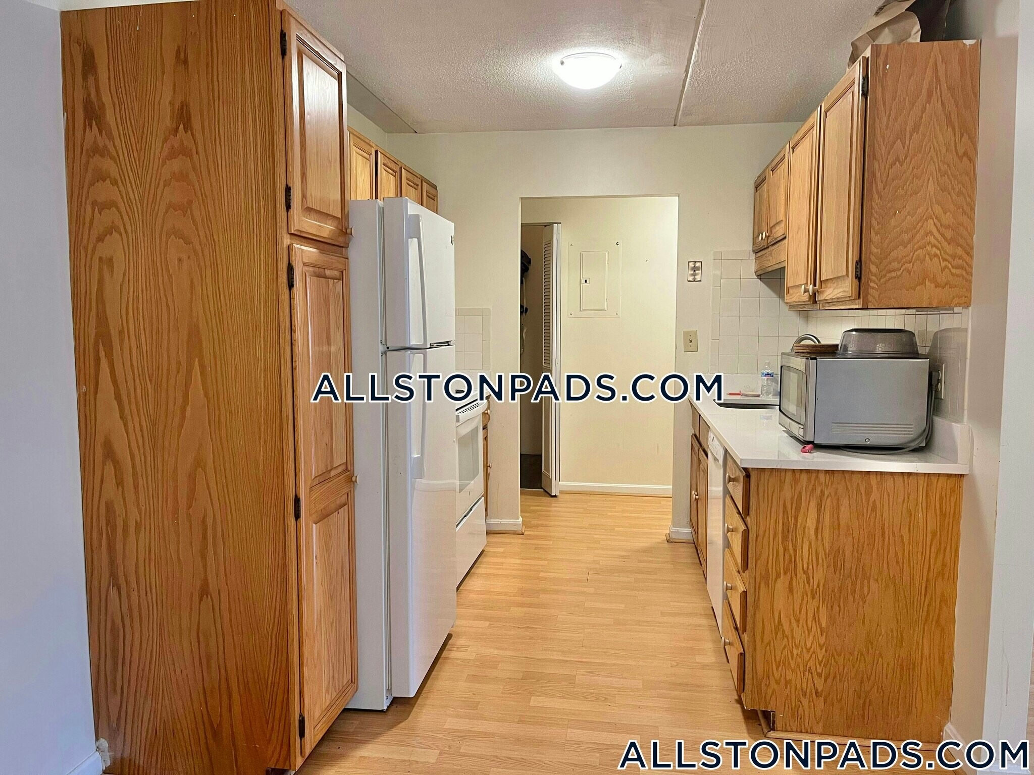 Building Photo - 80 Gardner St