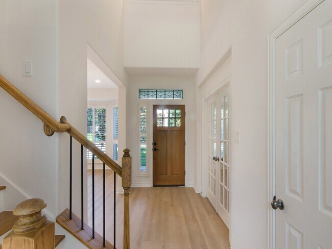Building Photo - 74 S Scribewood Cir