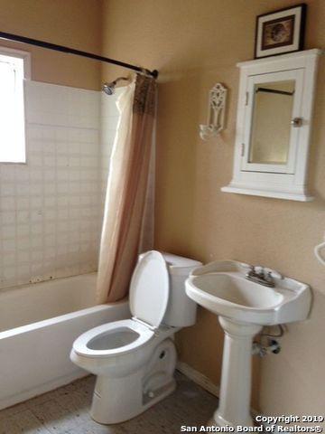 Building Photo - 1113 Rivas St