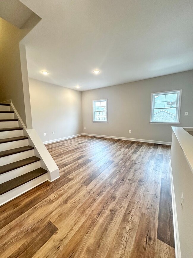 Building Photo - Brand New Townhouse for Rent in Congers Creek