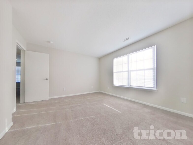 Building Photo - 4669 Driftwood Ln