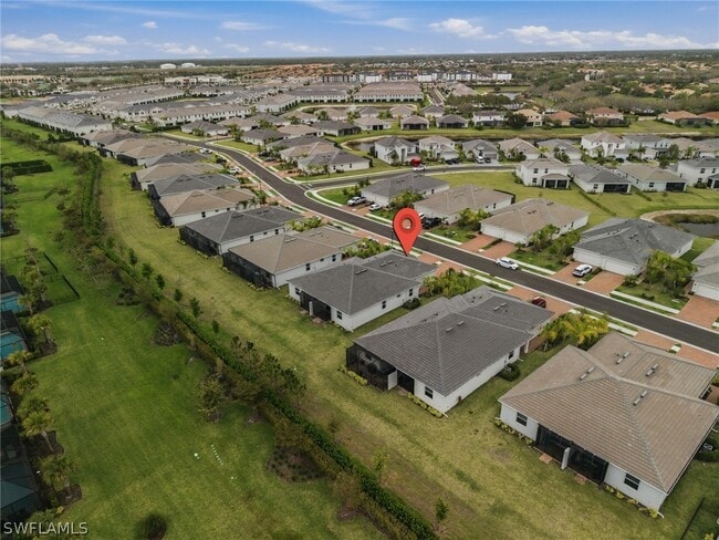 Building Photo - 2224 Dragonfruit Wy