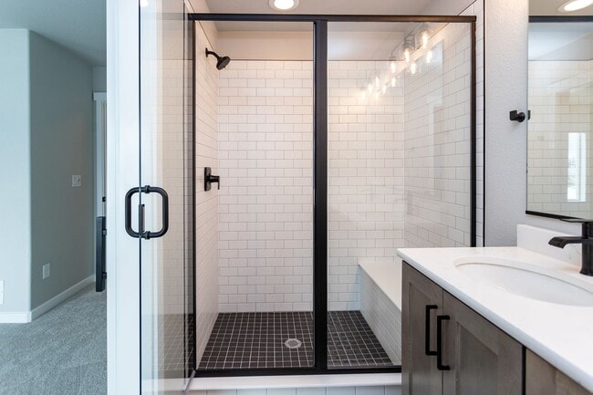 Building Photo - Beautiful, Brand-New Paired Home in Wolf Ranch