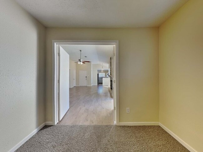 Building Photo - 9203 Rippling Fields Dr