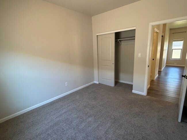 Building Photo - 212 Monitor Mesa Ct