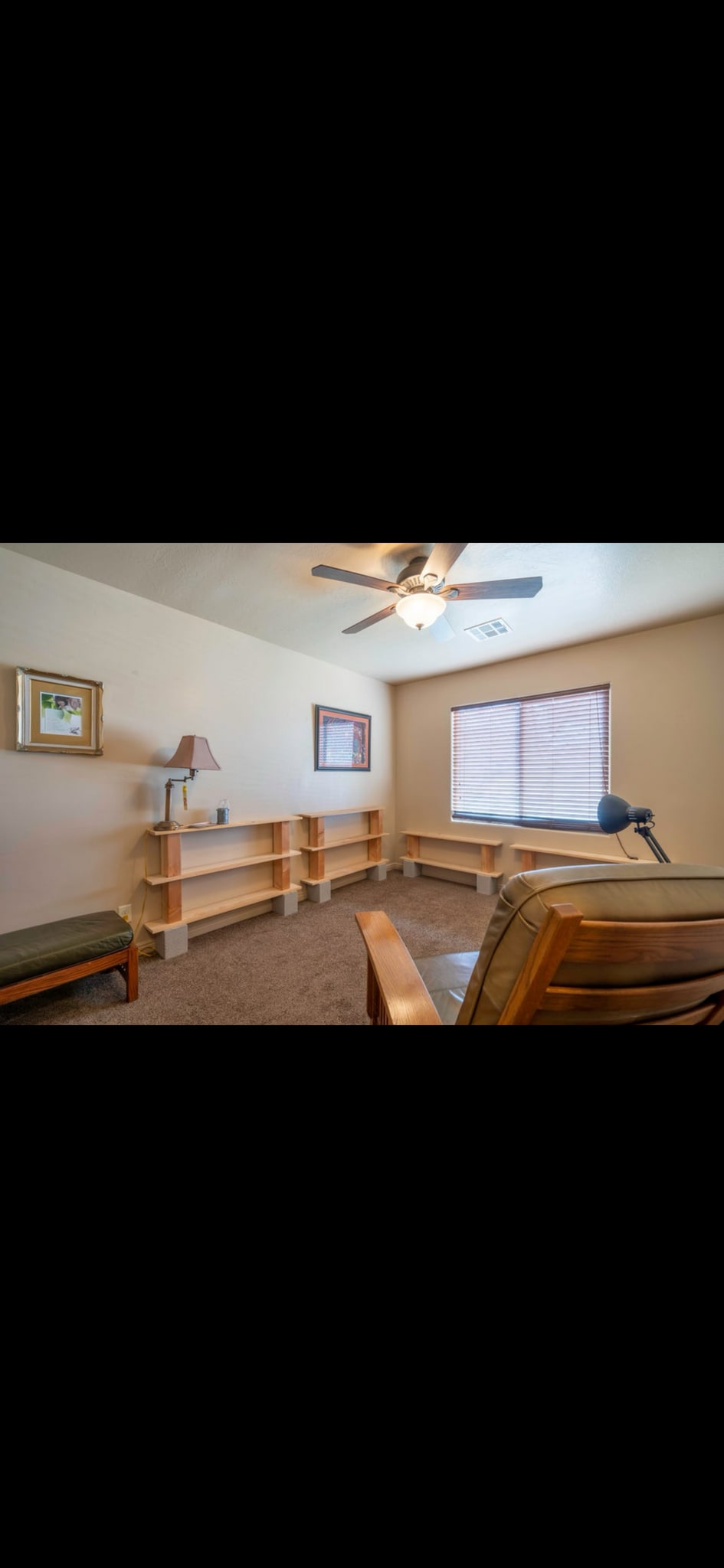 Building Photo - 3011 E Crimson Ridge Dr