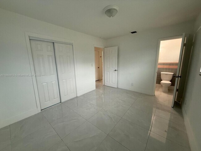 Building Photo - 3440 NW 4th St