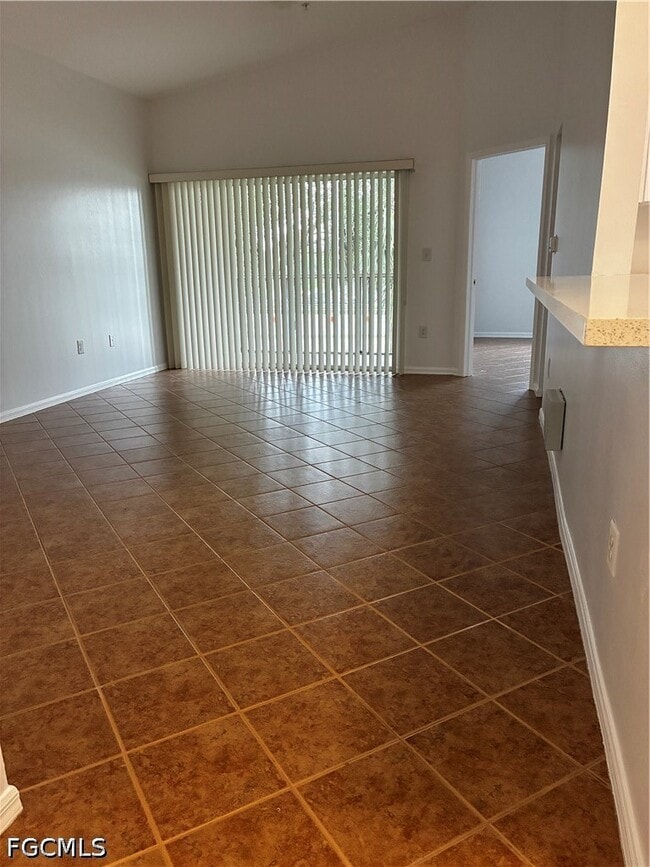 Building Photo - 15401 Bellamar Cir