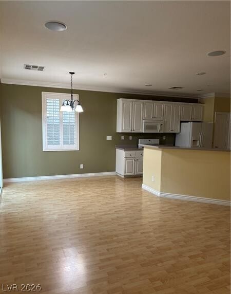 Building Photo - 637 Monument Point St