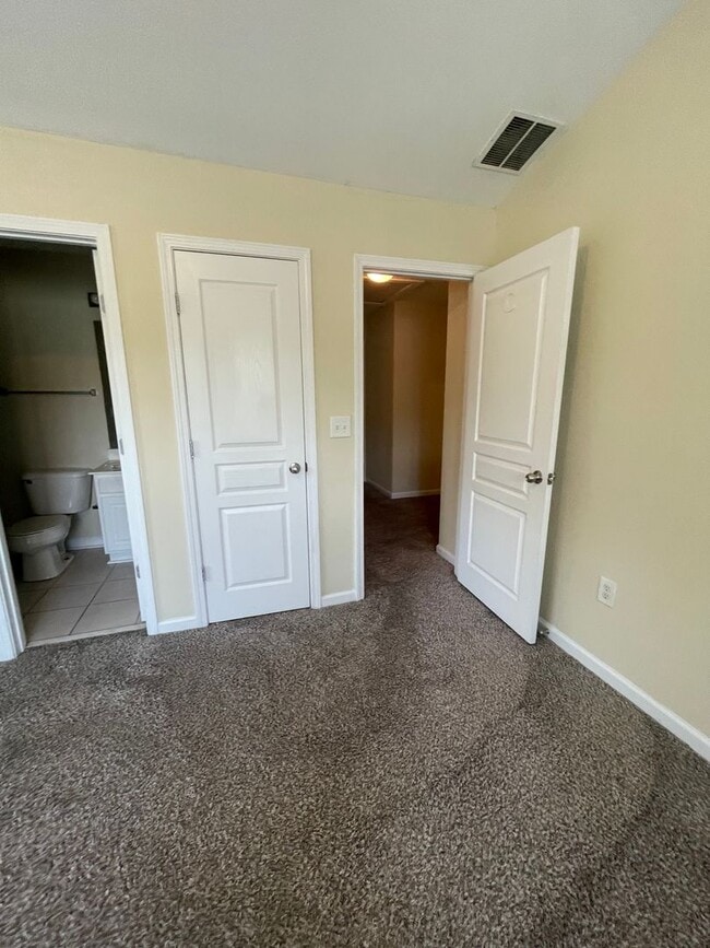 Building Photo - 07-212 Warrior