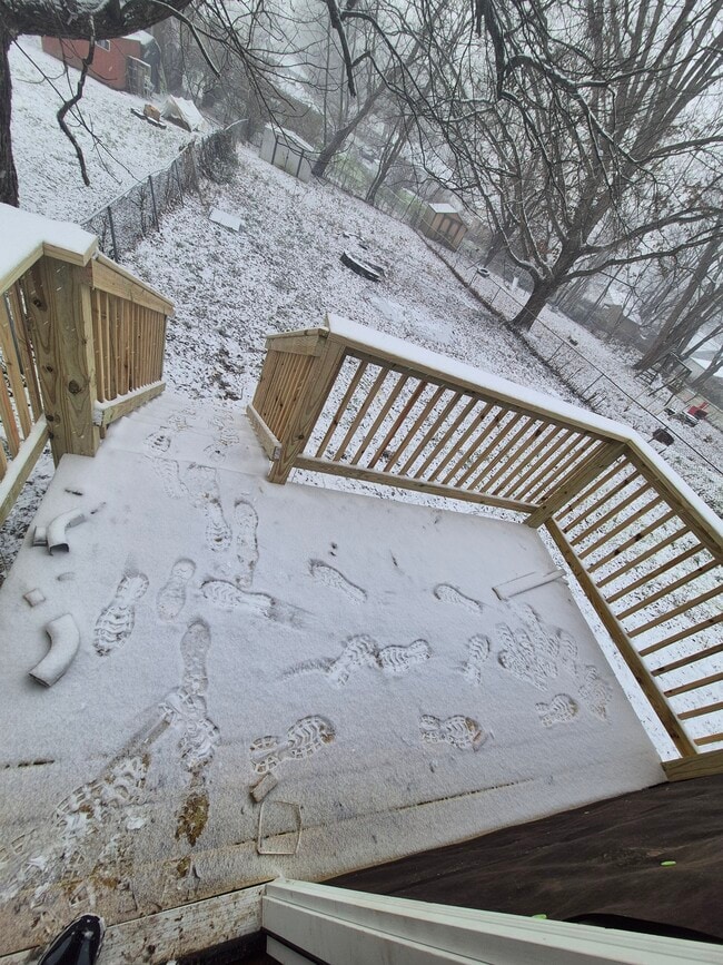 Building Photo - 658 Virginia Ave