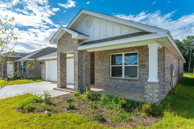 Building Photo - Home in Redstone Commons