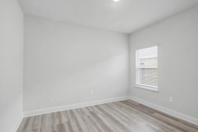 Building Photo - 13569 Sarus Dr