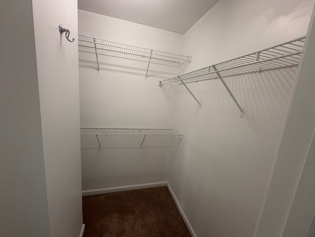 Building Photo - 1044 Annazanes Ct