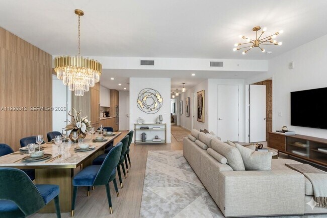 Building Photo - 77 SE 5th St