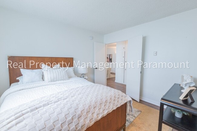 Building Photo - 2-Bedroom Condo for Rent – Spacious, Modern & Centrally Located!