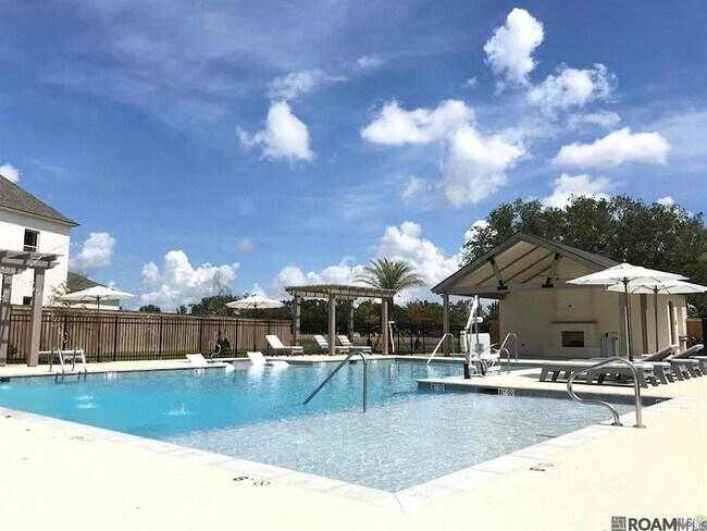 Building Photo - 13420 Belle Prairie Dr