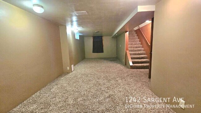 Building Photo - 1242 Sargent Ave