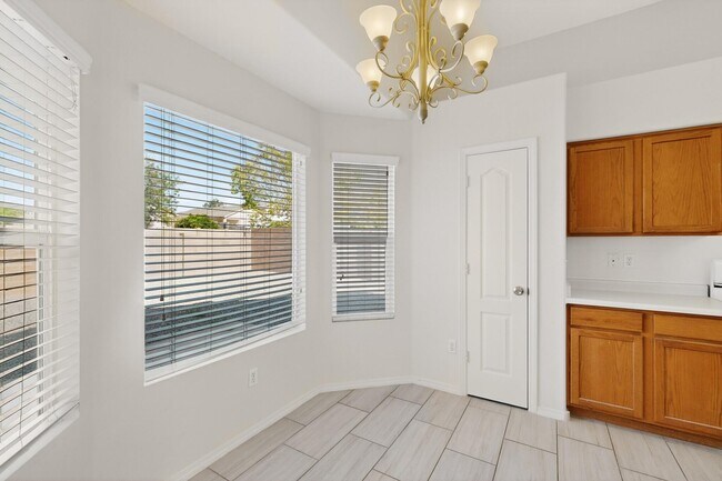 Building Photo - 3305 Tin Cup Rd