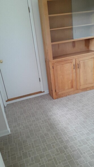 Office - 27 Gardenia Dr