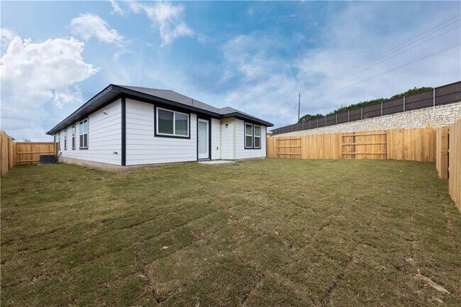 Building Photo - 5705 Respinto Dr