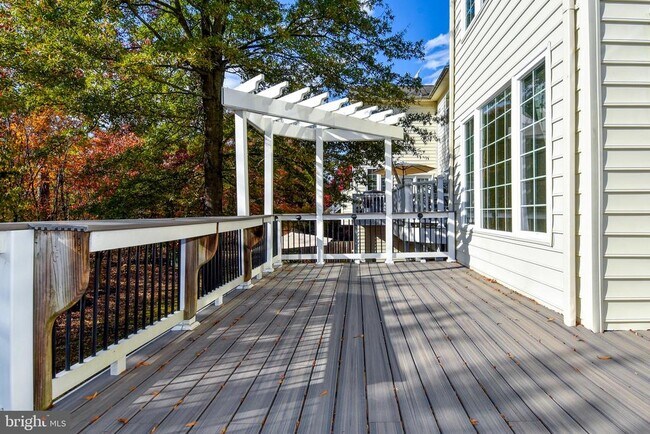 Building Photo - 43265 Morven Square