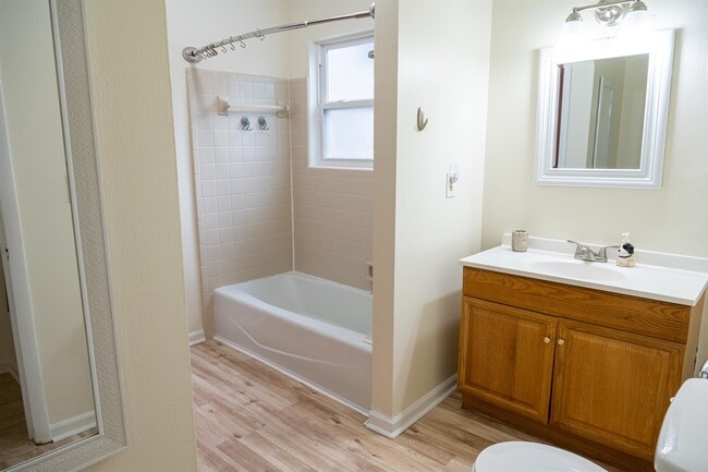 Building Photo - 3422 Orlando Dr