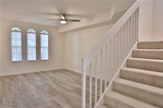Building Photo - 6182 Towncenter Cir