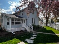 Building Photo - 359 N Oakwood Ave