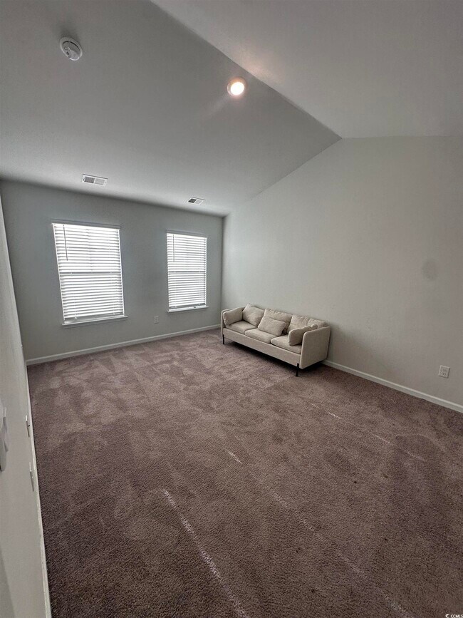 Building Photo - 2655 Pegasus Pl