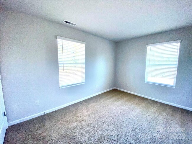 Building Photo - 8200 Waxhaw Hwy