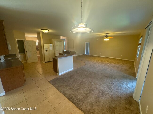 Building Photo - 6340 Dearman St