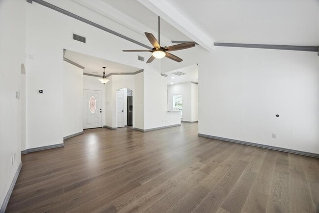 Building Photo - 4506 Glomar Ave