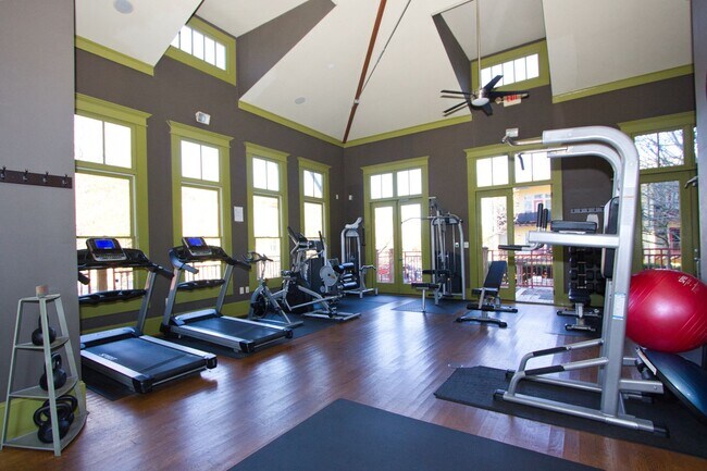 Building Photo - 1195MT