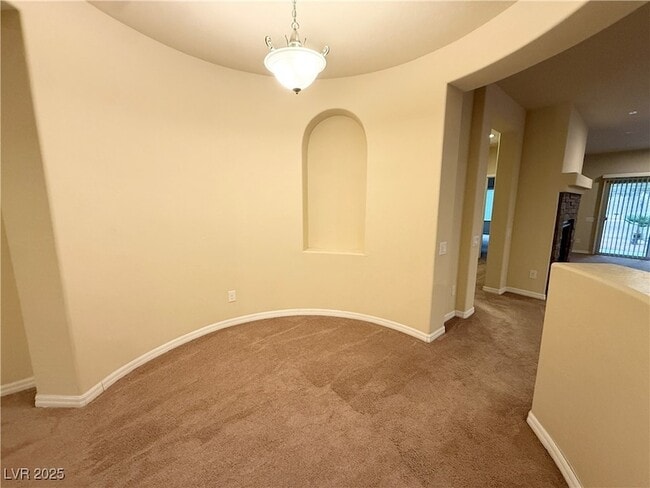 Building Photo - 2600 Bechamel Pl