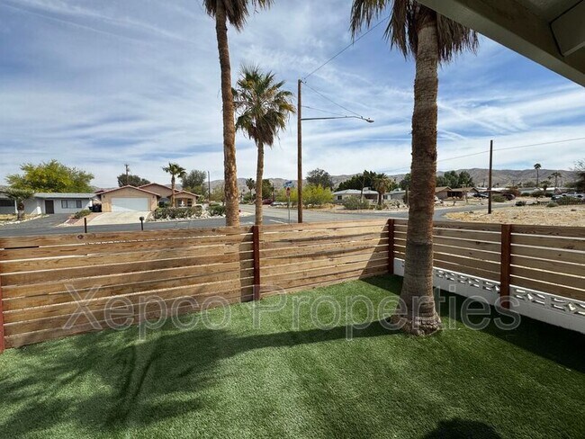 Building Photo - 66735 Buena Vista Ave