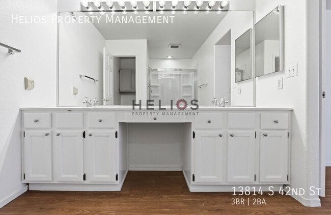 Building Photo - 13814 S 42nd St