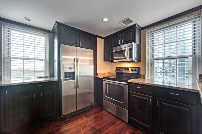 Building Photo - 199 14th St NE