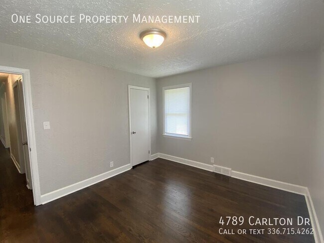 Building Photo - 4789 Carlton Dr